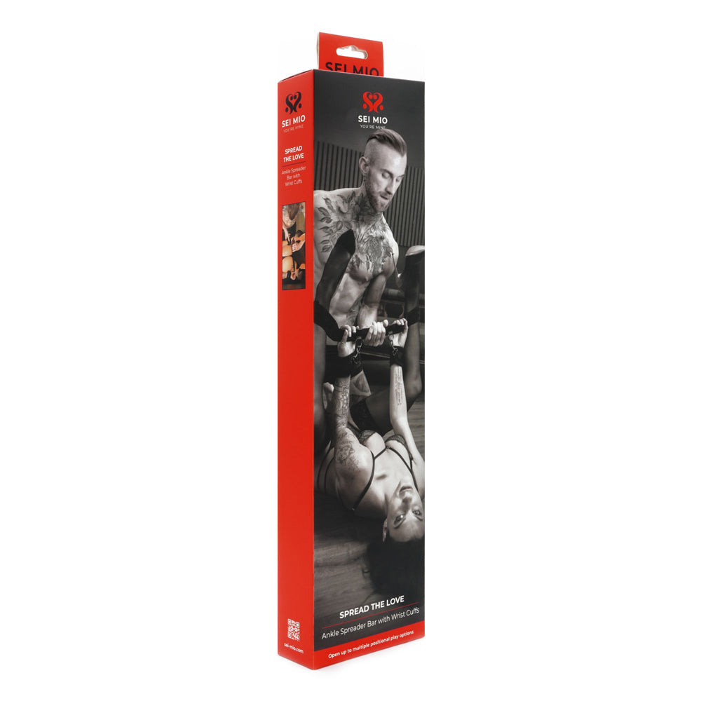 Sei Mio Spread the Love Bar and Cuffs